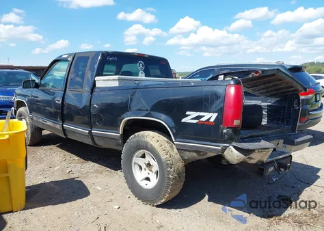 1998 Chevrolet K1500 Fleetside z USA, uszkodzony, nr VIN 2GCEK19R2W1202178